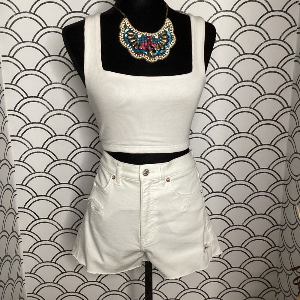 Tobi White Ribbed Crop Top – Size Small | Minimalist Stretch Essential